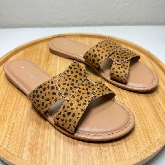 West Loop Cheetah Print Sandal Slides 7/8 M Animal Leopard Light Feminine Resort - Picture 1 of 10